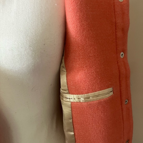 Lauren Moffatt Eastwood Coral Button-Up Coat with Arrow Design - Picture 3 of 7